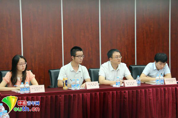 青少年網(wǎng)友:抵制網(wǎng)絡(luò)謠言 堅(jiān)守七條底線