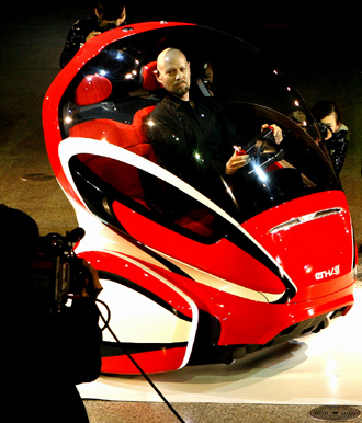 通用電動聯(lián)網(wǎng)概念車上海全球首發(fā)