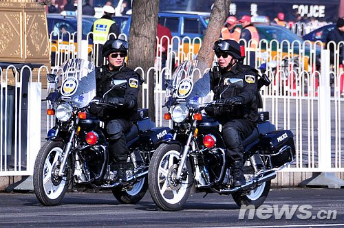 組圖:全國兩會(huì)安保方案啟動(dòng)