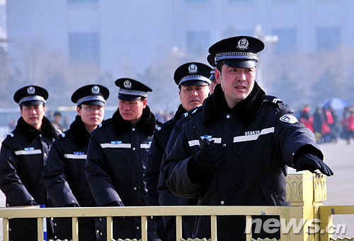 組圖:全國兩會(huì)安保方案啟動(dòng)