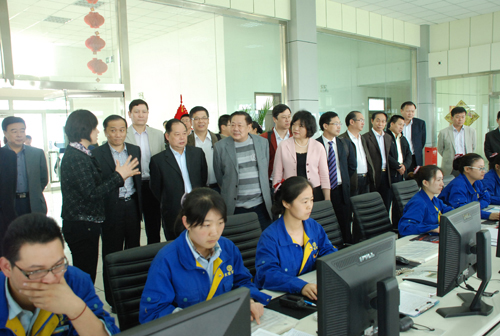 石河子大學與天業(yè)集團校企合作2012年年會召開