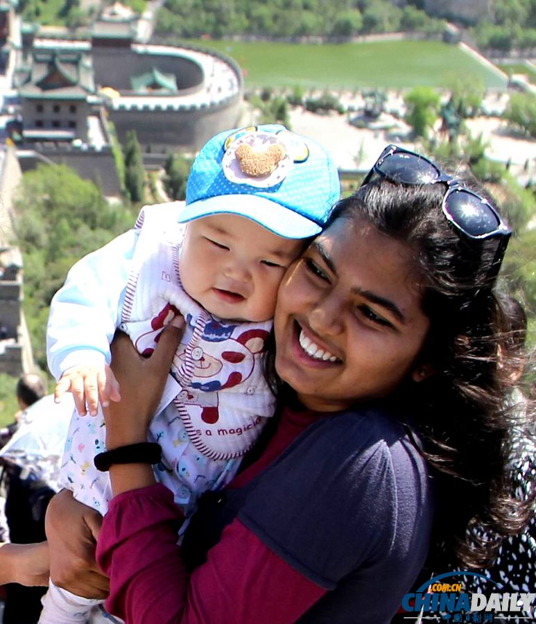 印度百人青年代表團(tuán)游覽長城、故宮