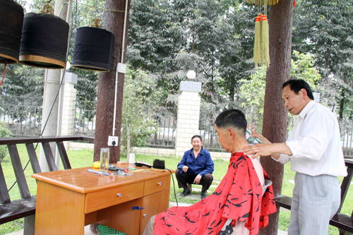 龍巖革命老區(qū)援建四川隆豐敬老院兼顧社會(huì)養(yǎng)老