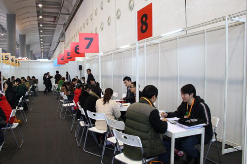 香港時(shí)尚購(gòu)物展南寧站今日揭幕