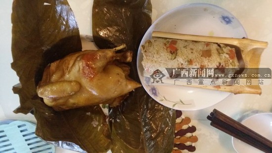 廣西原創(chuàng)音樂(lè)人賣起美味土窯雞 鄉(xiāng)村特制送貨上門(mén)