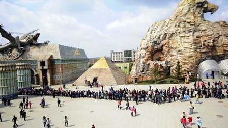 “五一”暢游長(zhǎng)影世紀(jì)城