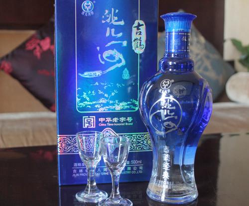 長春開元名都：精選平價酒 給餐桌加滿量