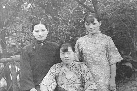 罕見！宋氏三姐妹少女時(shí)期合影