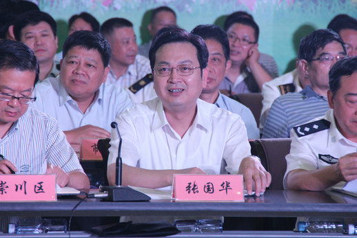南通:“民心專列”成當?shù)厝罕娫V求最暢通快車