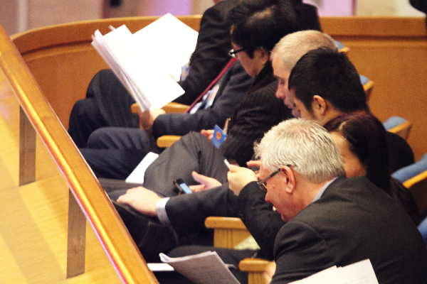 山東第十二屆人大會(huì)第一次會(huì)議開幕