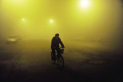 今年霧天超10年平均數(shù) 專家:并非污染直接導(dǎo)致