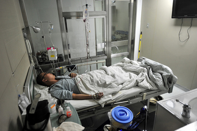 思源基金尋找貧困大學(xué)生白血病患者