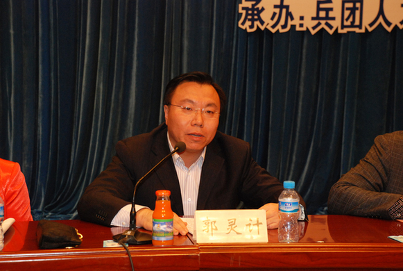 局長校園行暨大學生創(chuàng)業(yè)、就業(yè)典型報告會在石大舉行