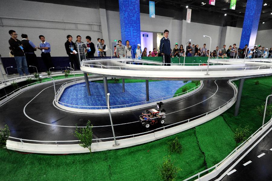 全國(guó)縮微智能車比賽在杭州開(kāi)賽