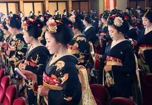 網上招收學徒 日本藝伎業(yè)重現生機