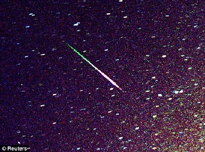 地球生命源起宇宙？隕石樣本釋疑團(tuán)