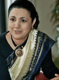 印度駐美大使因穿民族服裝在機(jī)場遭搜身檢查