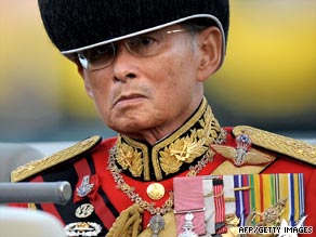 泰國(guó)國(guó)王普密蓬因病住院