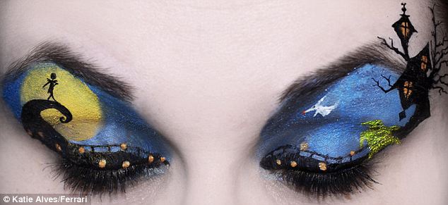 眼皮上的繽紛藝術(shù)(圖片新聞)