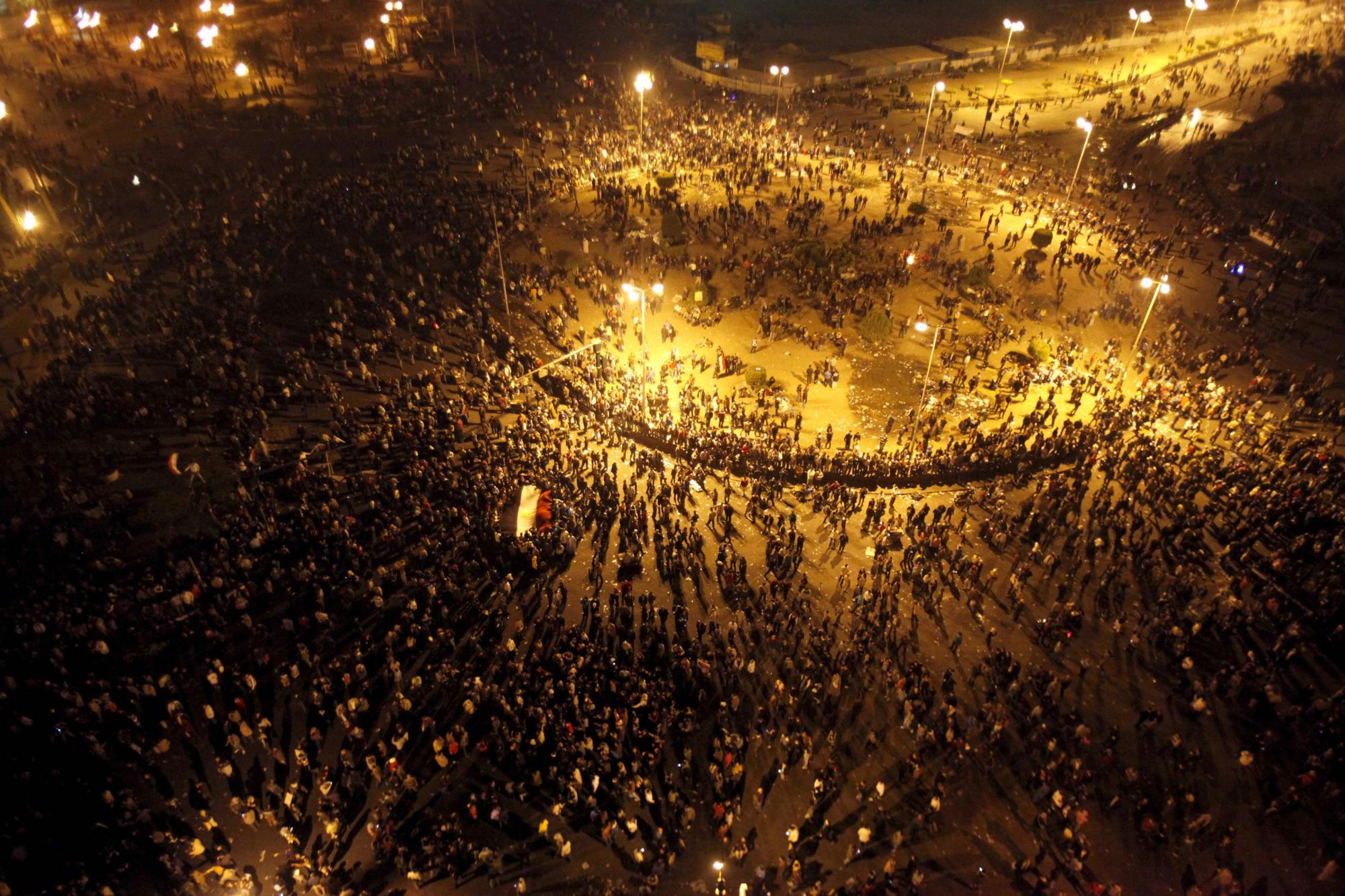 埃及騷亂致千余人死傷 多名總統(tǒng)候選人公開(kāi)抵制大選