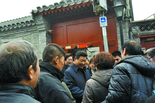 霧霾天訪(fǎng)民不戴口罩 網(wǎng)民贊習(xí)近平“同呼吸共命運(yùn)”