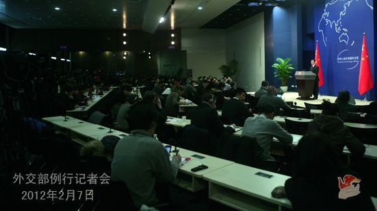 外交部發(fā)言人就習(xí)近平出訪和敘利亞局勢(shì)等問題答記者問