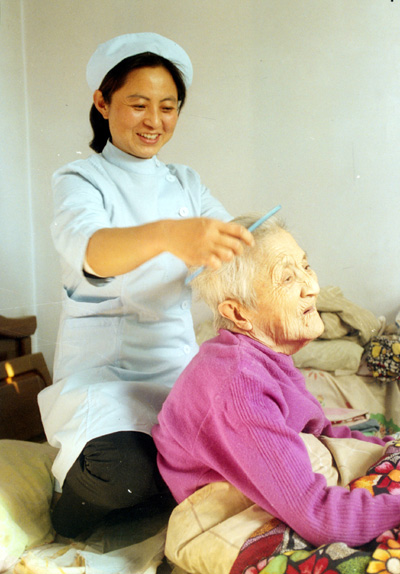 零就業(yè)家庭就業(yè)援助:幫人幫到家