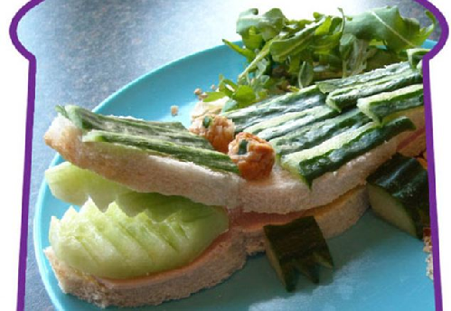 如何做飯孩子才愛吃？英一父親創(chuàng)異型三明治成名人