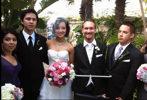 沒有四肢生活也很精彩！澳勵(lì)志哥夏威夷享受浪漫蜜月