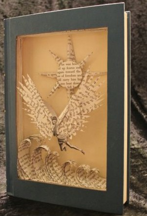 哈利•波特、湯姆•索亞從書里冒出來(lái)!絕美紙雕讓主角“復(fù)活”