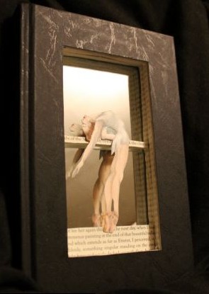 哈利•波特、湯姆•索亞從書里冒出來!絕美紙雕讓主角“復活”