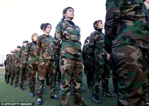 敘利亞招募500名女兵組建“國防雌獅”部隊(duì)
