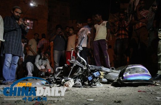 巴基斯坦卡拉奇足球場附近發(fā)生爆炸 至少11人死亡