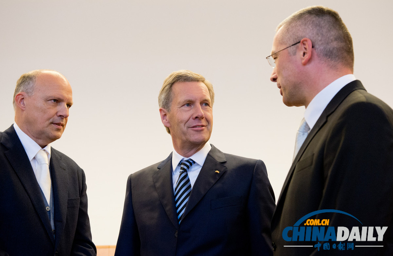 德國前總統(tǒng)武爾夫涉嫌受賄出庭受審