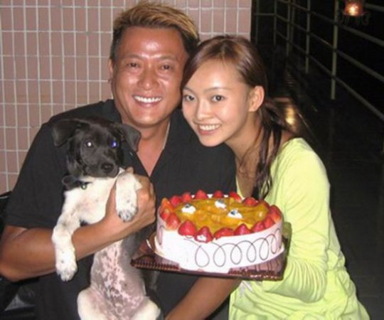 吳奇隆劉詩詩17歲之差 港臺大叔都愛找內(nèi)地嫩妻?