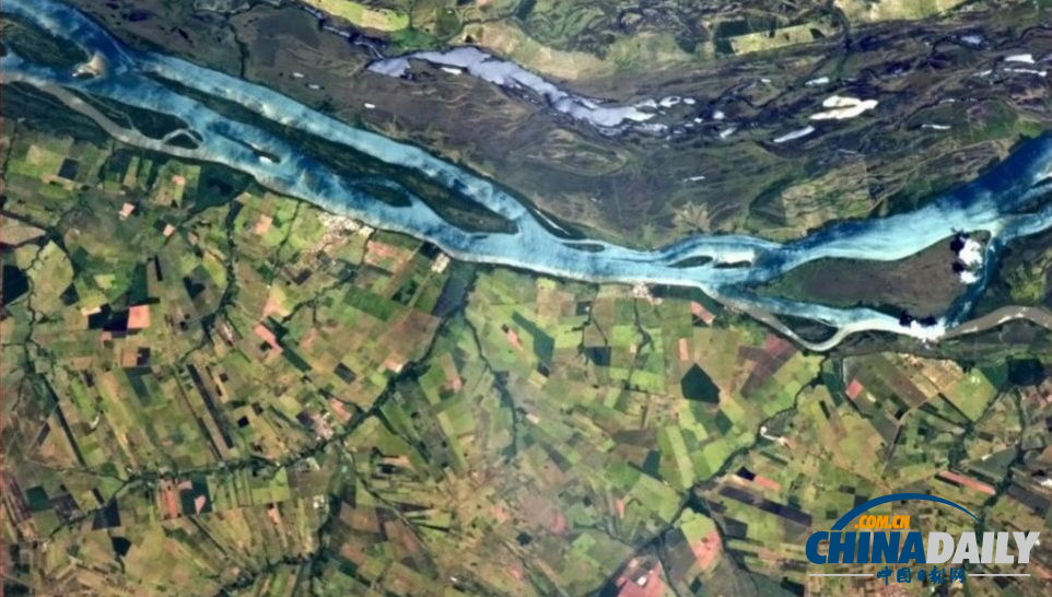 高清組圖：國(guó)際空間站宇航員拍攝大西洋上空壯美奇觀(guān)