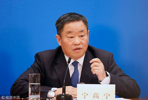 聚焦兩會：馬化騰、雷軍等企業(yè)大佬都說了啥?