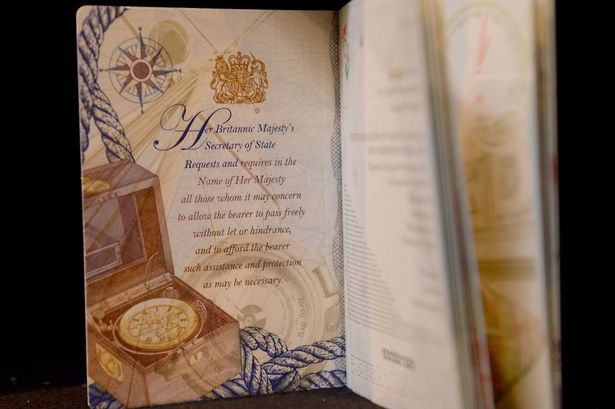 英新護(hù)照設(shè)計發(fā)布 你能認(rèn)出多少英國風(fēng)物人情？
