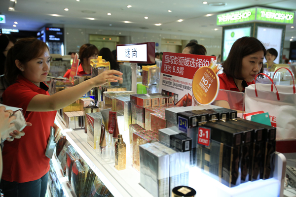 國人境外昵稱：北京鎊、中國購物狂，行走的錢包