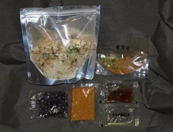 揭秘各國兵哥哥的野戰(zhàn)口糧！看到韓國的，忍不住笑出了聲…
