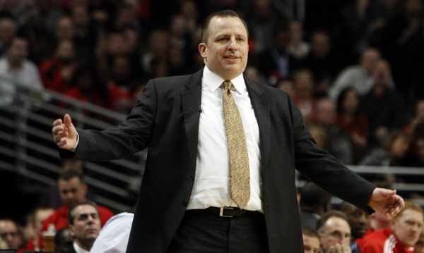 公牛主場經(jīng)過激戰(zhàn)以93：89力擒熱火