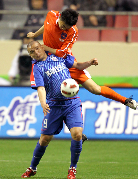 中超揭幕：山東3度領(lǐng)先被成都追平 上海補(bǔ)時失球平青島
