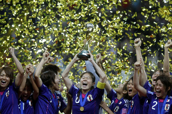 女足世界杯：兩度頑強(qiáng)扳平 日本點(diǎn)球5:3美國(guó)首奪冠