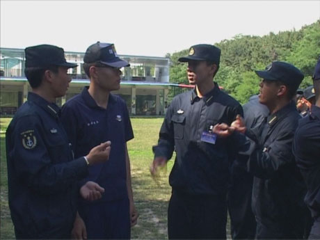 多國軍校學員齊聚海軍國際學員周